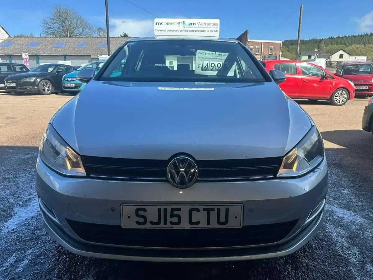 Used VW Golf VII Match 120 HP (88 kW) 2015 Silver Hatchback