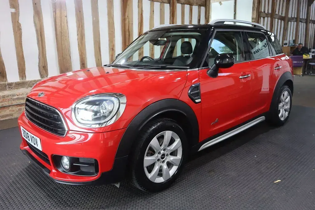 Used Mini Cooper Countryman 2018 Red SUV