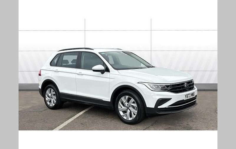 Used VW Tiguan Life 150 HP (110 kW) 2023 White SUV