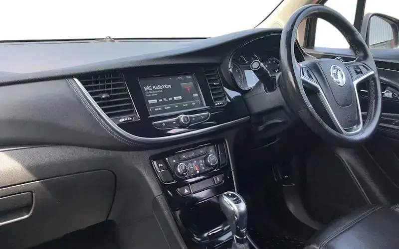 Używany Vauxhall Mokka Elite 140 KM (102 kW) 2018 Pomarańczowy SUV