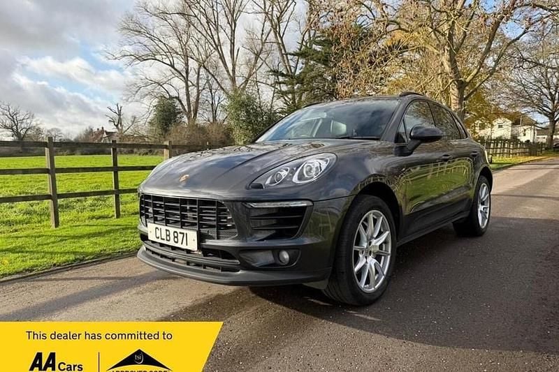 Used 2017 Porsche Macan SUV | £20,990 (Super price) - Image 1/1
