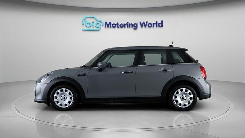 Used Mini ONE Classic 102 HP (75 kW) 2022 Grey Hatchback