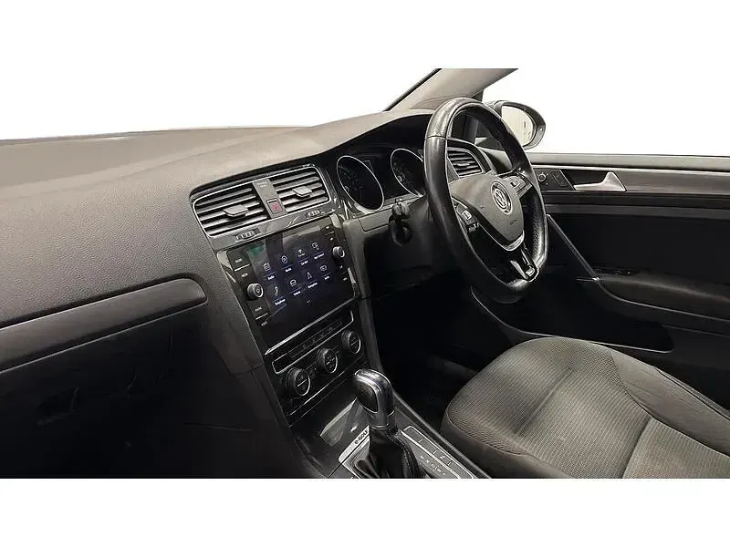 Used VW e-Golf 99 kW (135 HP) 2019 Grey Hatchback