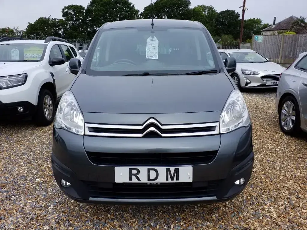 Used Citroën e-Berlingo Feel 100 HP (73 kW) 2017 Grey MPV