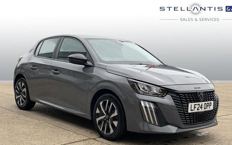 Used Peugeot 208 Active 102 HP (75 kW) 2024 Hatchback