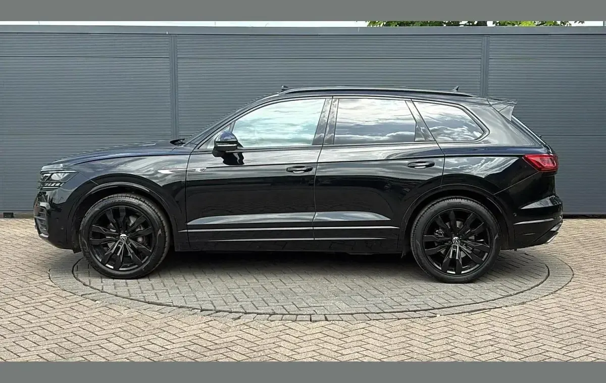 Used VW Touareg Black Edition 281 HP (206 kW) 2023 Black SUV