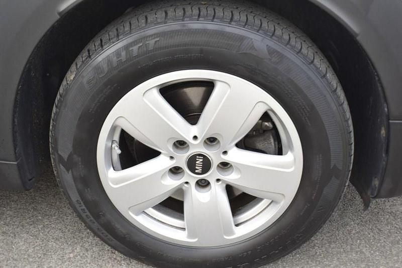 Used Mini Cooper D 150 HP (110 kW) 2018 White Hatchback