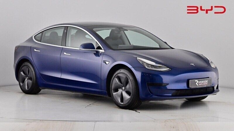 Blue Used 2020 Tesla Model 3 Standard Range Sedan | £12,290 (Fair price) - Image 1/4