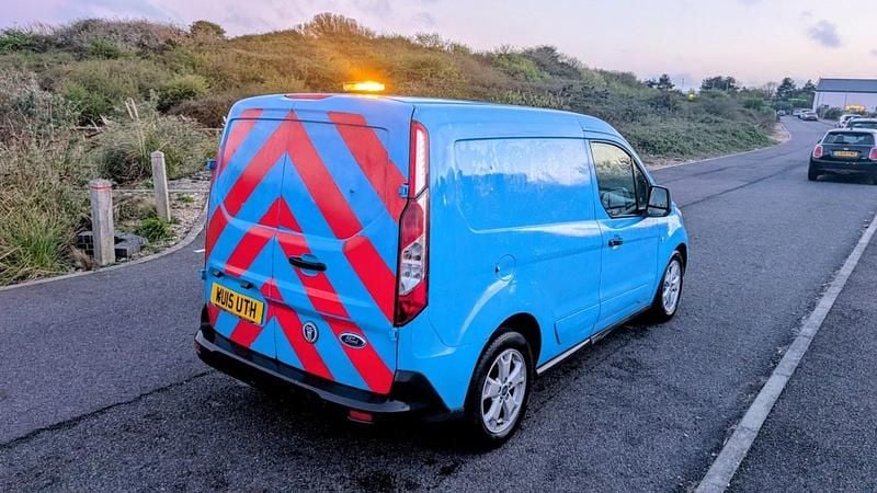 Used Ford Transit Connect Limited 115 HP (84 kW) 2015 Black MPV