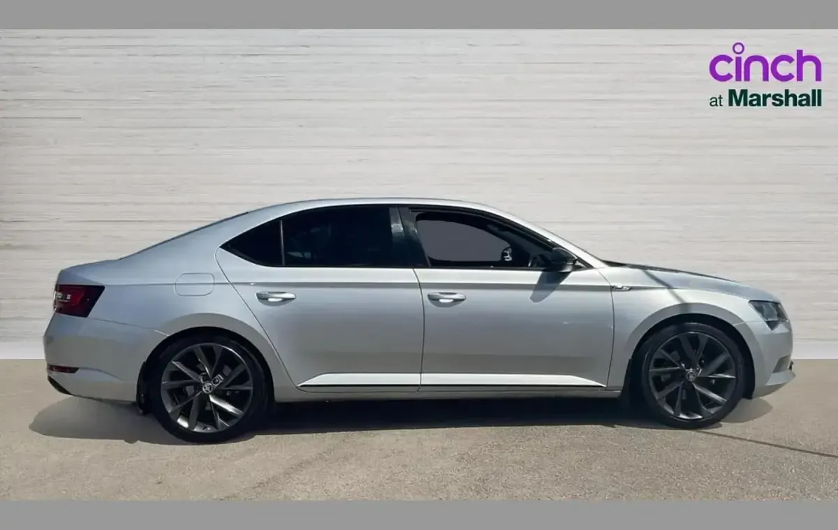 Used Skoda Superb SportLine 150 HP (110 kW) 2019 Silver Hatchback