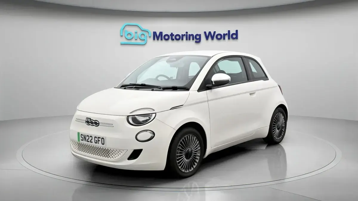 Used Fiat 500e Action 69 kW (95 HP) 2022 White Hatchback