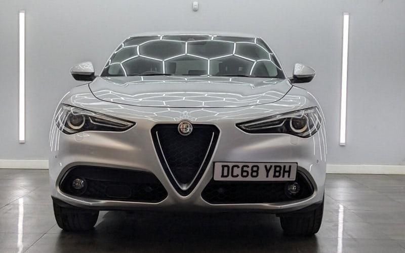 Used Alfa Romeo Stelvio Super 209 HP (153 kW) 2018 SUV