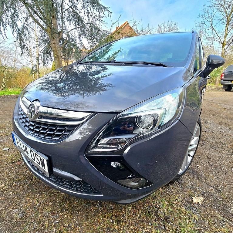 Used Vauxhall Zafira Tourer SRi 2014 Grey MPV