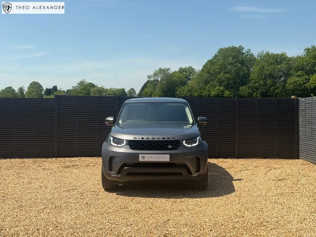 Used Land Rover Discovery 5 HSE 306 HP (225 kW) 2019 Grey SUV