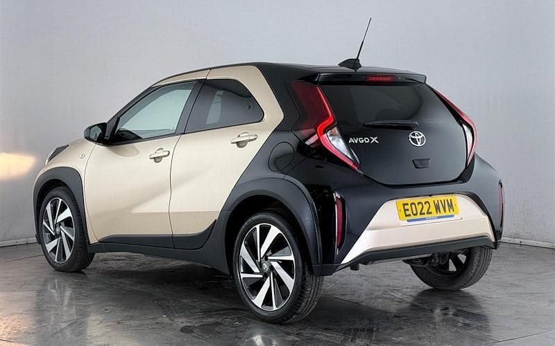 Used Toyota Aygo X 72 HP (52 kW) 2025 SUV