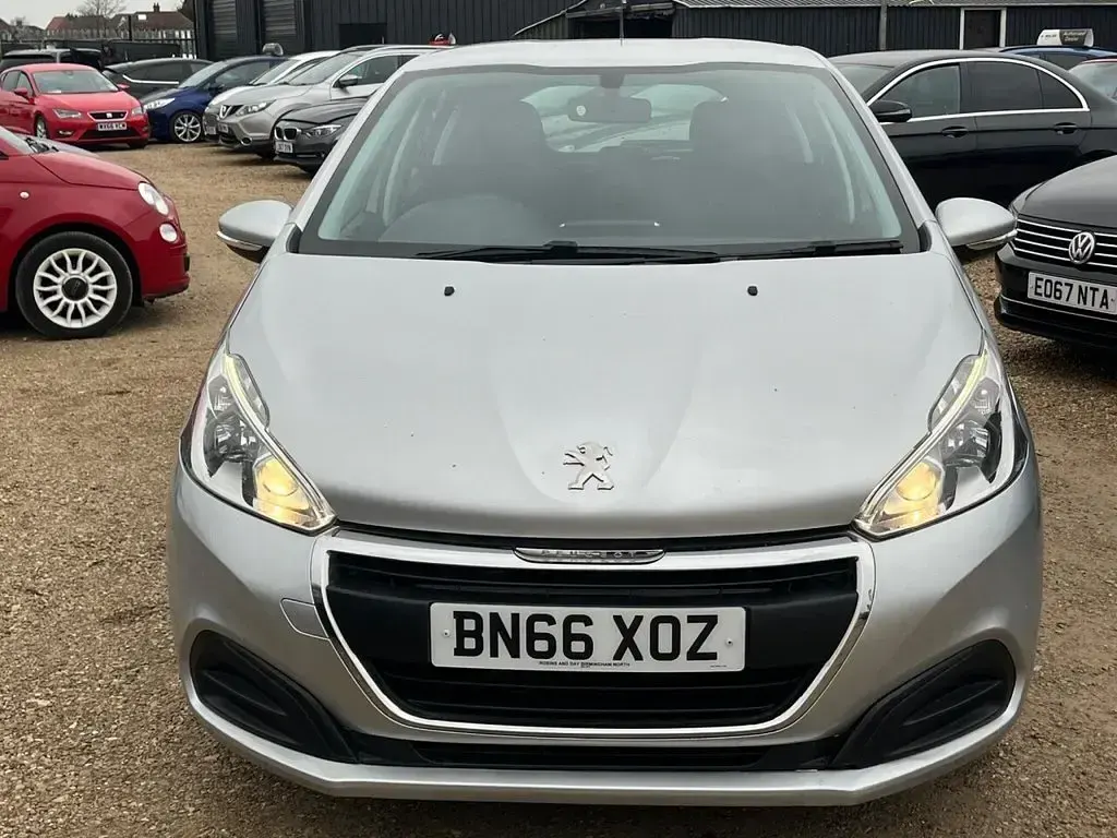 Used Peugeot 208 Active 2016 Silver Hatchback