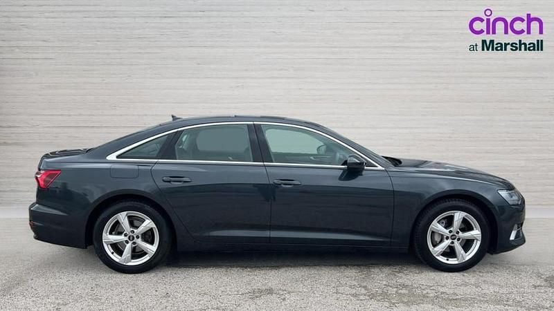 Usado Audi A6 Sport 204 HP (150 kW) 2022 Cinzento Sedan