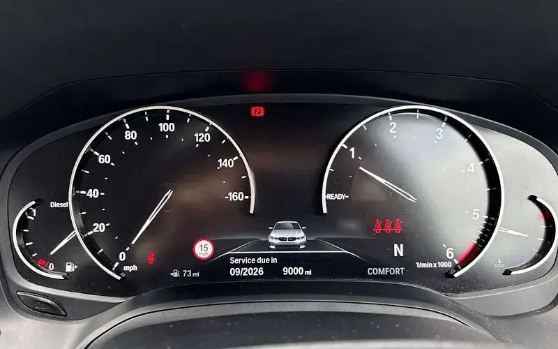 Used BMW 318 Sport Line 150 HP (110 kW) 2020 Silver Sedan