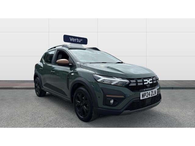 Green Used 2024 Dacia Sandero Extreme Hatchback | £13,793 (Good price) - Image 1/4