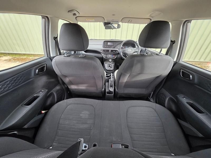 Usado Hyundai i10 SE 2020 Castanho Citadino