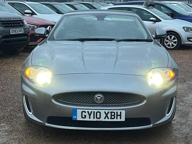 Begagnad Jaguar XK 2010 Grå Cab