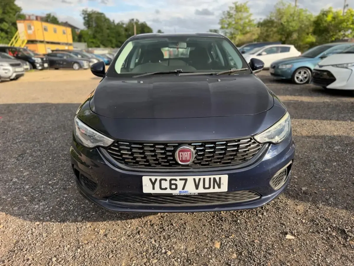Used Fiat Tipo Easy 95 HP (69 kW) 2017 Blue Hatchback