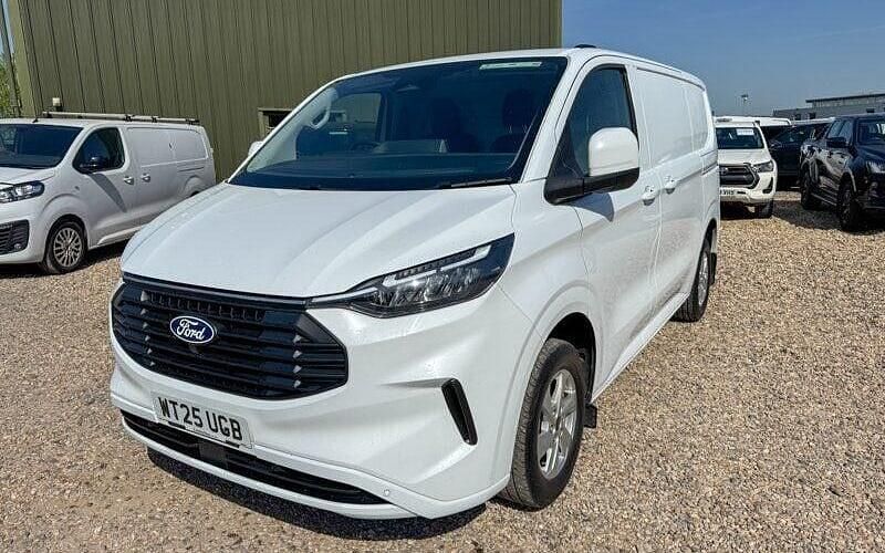 Used Ford Transit Custom Limited 136 HP (100 kW) 2025 White Van