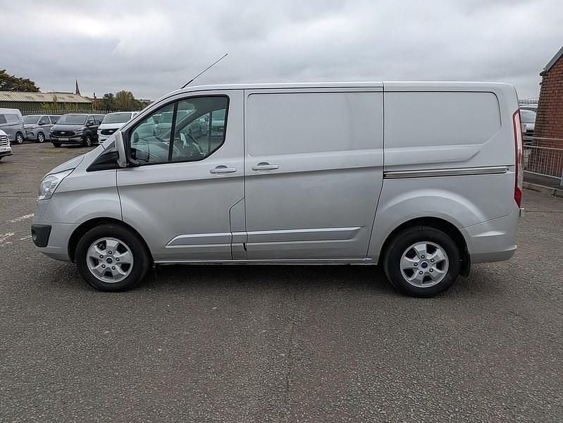 Used Ford Transit Custom Limited 125 HP (91 kW) 2015 Silver Van
