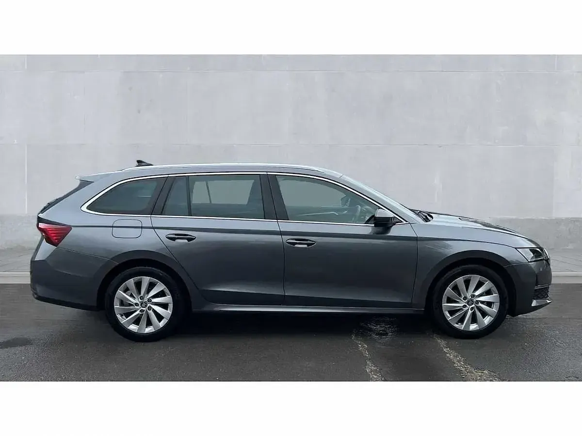 Used Skoda Octavia SE L 150 HP (110 kW) 2025 Grey Estate
