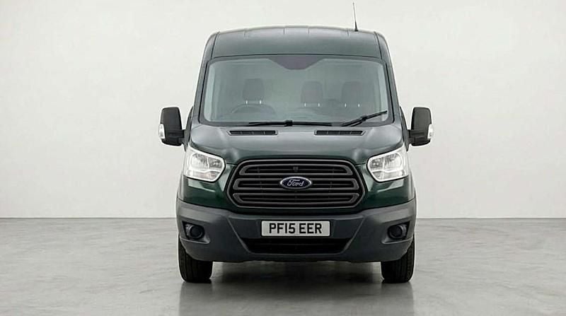 Used Ford Transit 125 HP (91 kW) 2015 Green Van
