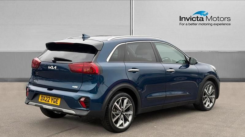 Used Kia Niro 139 HP (102 kW) 2022 Ocean blue SUV