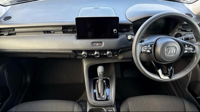 Used Honda HR-V Elegance 131 HP (96 kW) 2023 Grey SUV