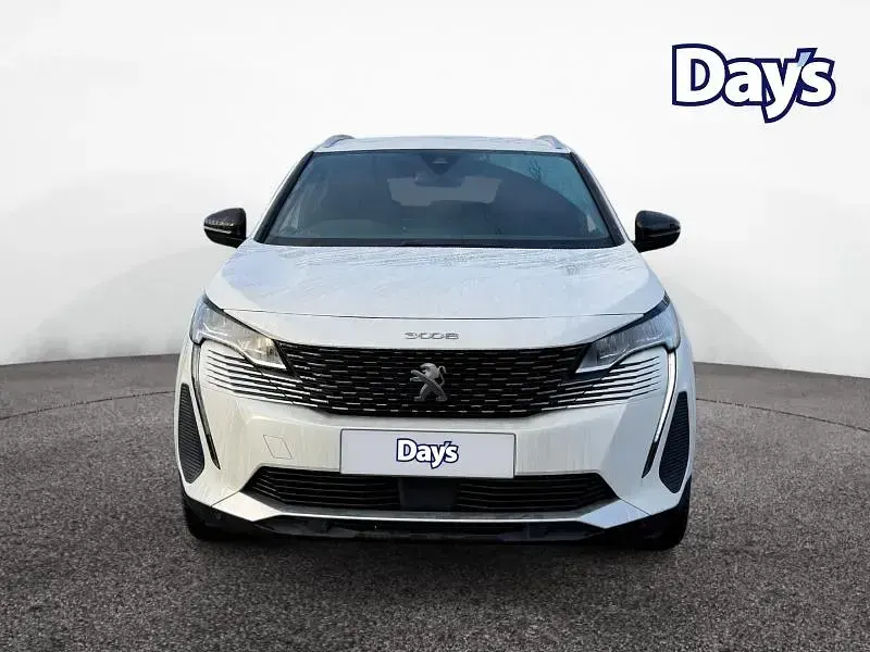 Used Peugeot 3008 Active+ 180 HP (132 kW) 2023 White Hatchback