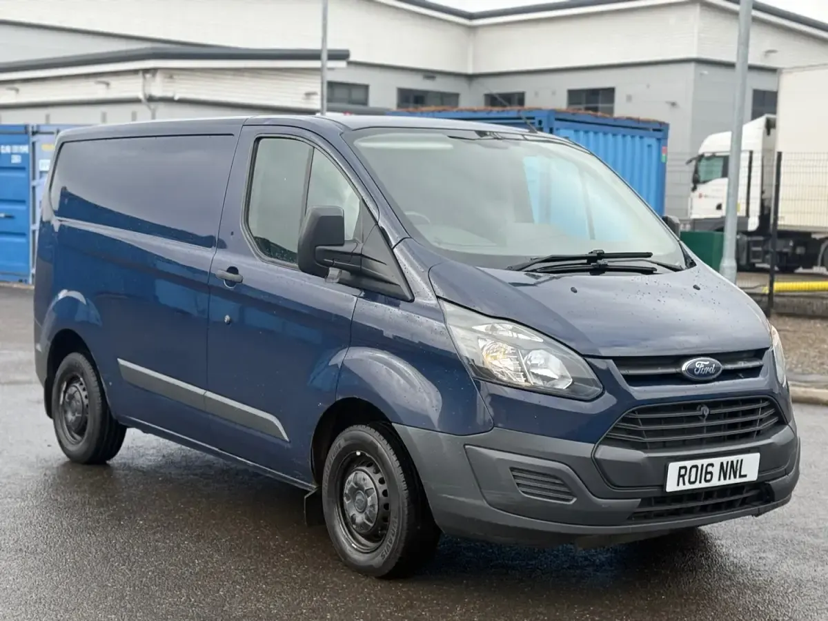 Used Ford Transit Custom 100 HP (73 kW) 2016 Blue Van