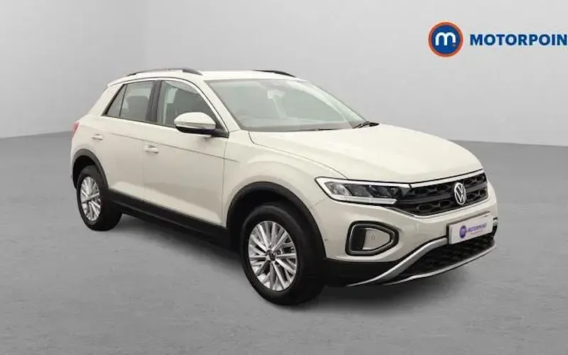 Used VW T-Roc Life 150 HP (110 kW) 2024 SUV