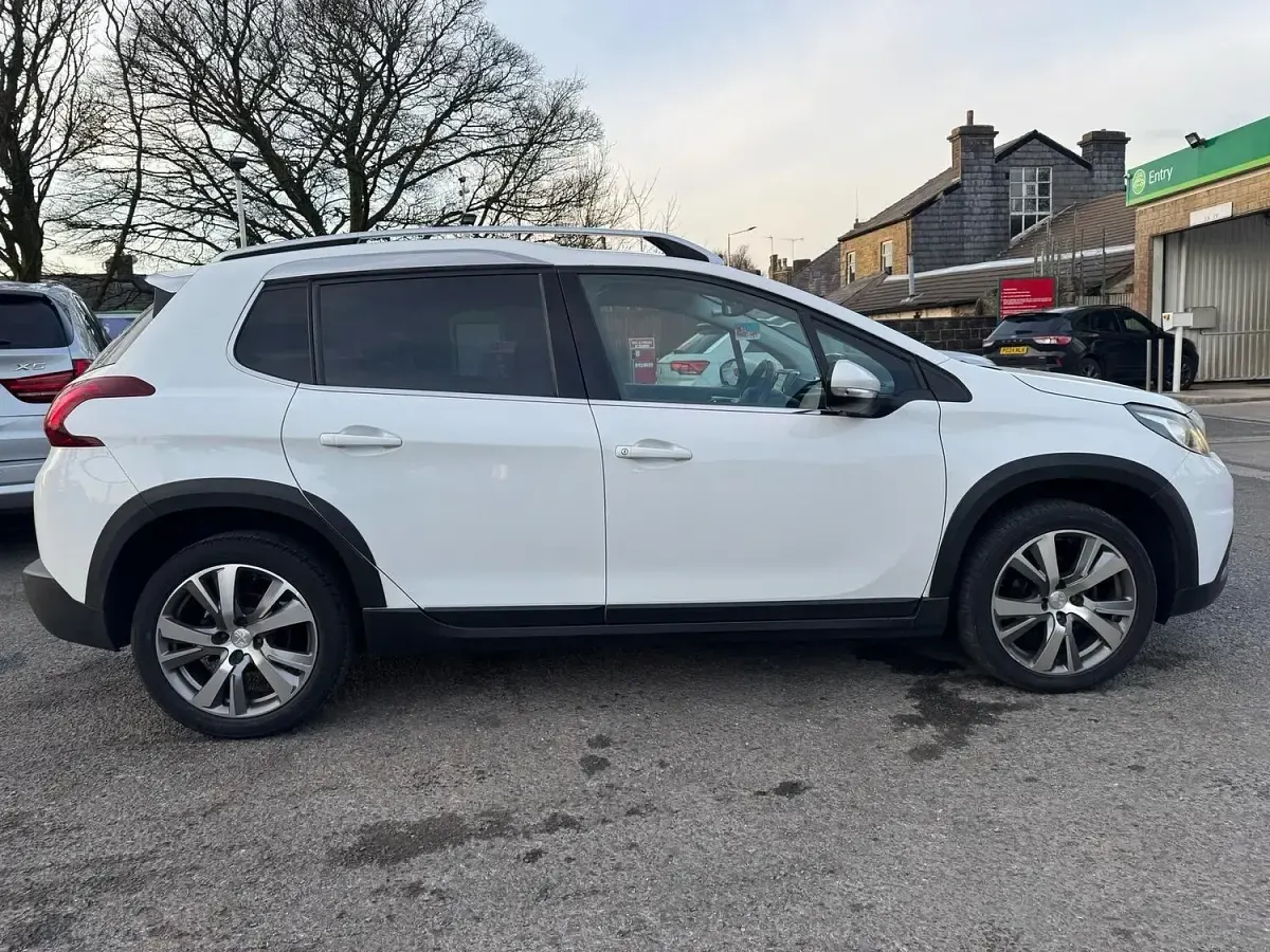 Used Peugeot 2008 Allure 2016 White SUV