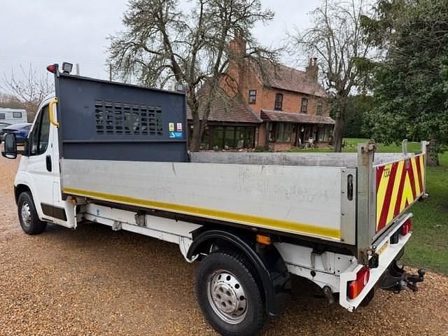 Used Citroën Relay 165 HP (121 kW) 2021 White Van