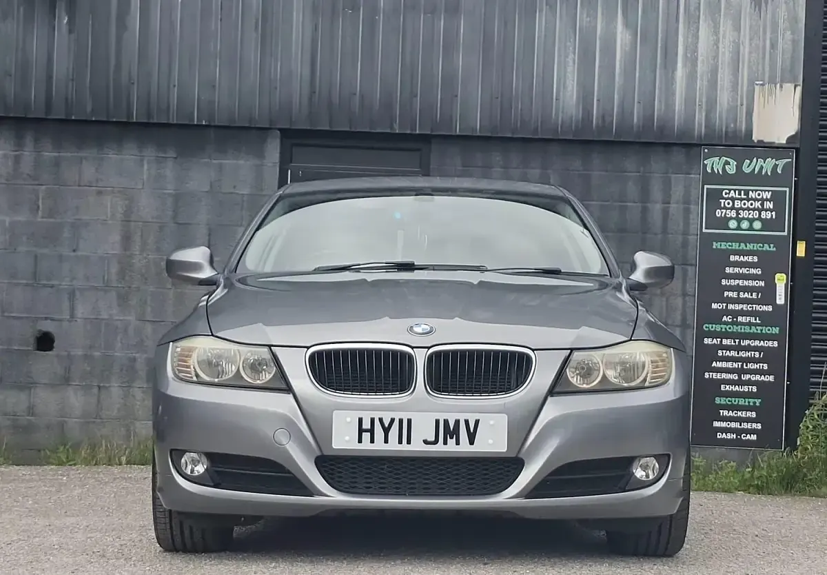 Used BMW 320 Comfort Edition 2011 Grey Sedan