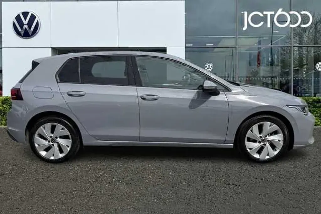 Used VW Golf VIII Match 116 HP (85 kW) 2025 Grey Hatchback