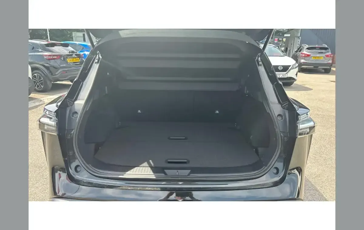 Used Nissan Qashqai N-Connecta 138 HP (101 kW) 2025 Black SUV