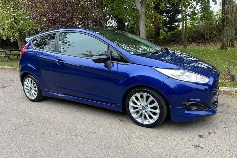 Blue Used 2015 Ford Fiesta Zetec Hatchback | £3,990 (Good price) - Image 1/1