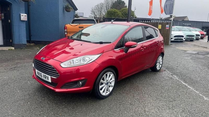 Used Ford Fiesta Titanium 2016 Red Hatchback