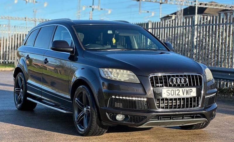 Grey Used 2012 Audi Q7 S-line plus SUV | £7,995 (Good price) - Image 1/4