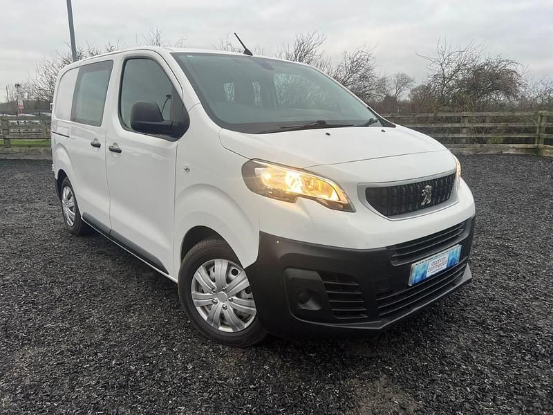 Used Peugeot Expert 2021 White Van