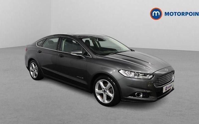 Used Ford Mondeo Titanium 190 HP (139 kW) 2019 Grey Sedan