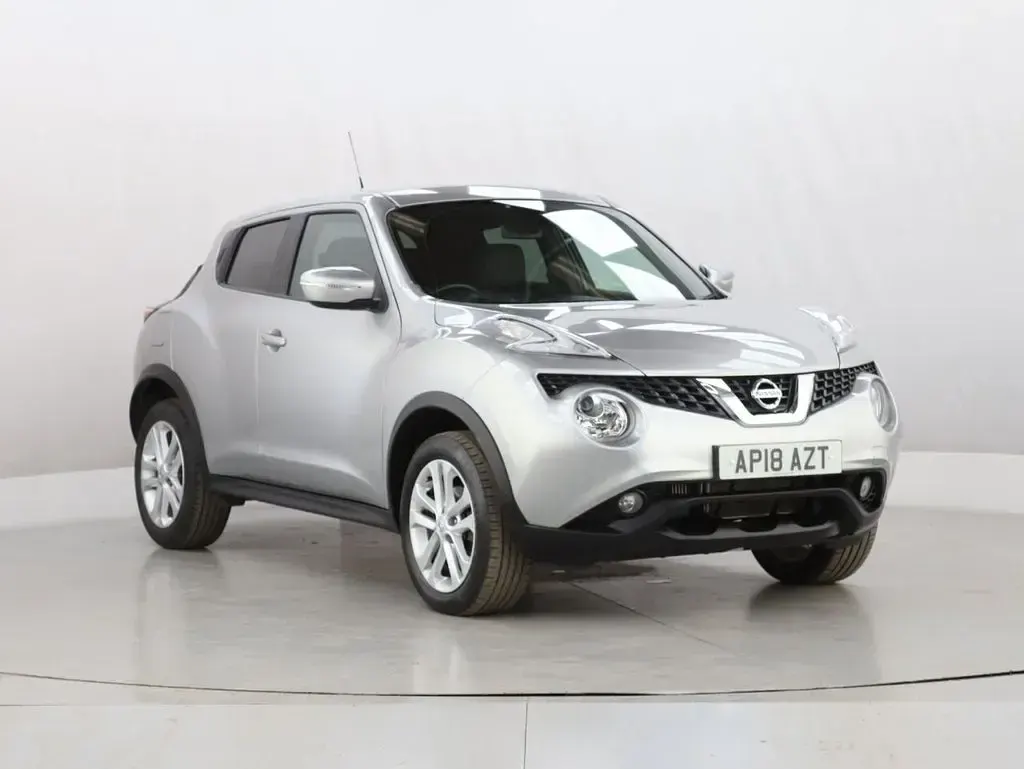 Used Nissan Juke N-Connecta 115 HP (84 kW) 2018 Silver SUV