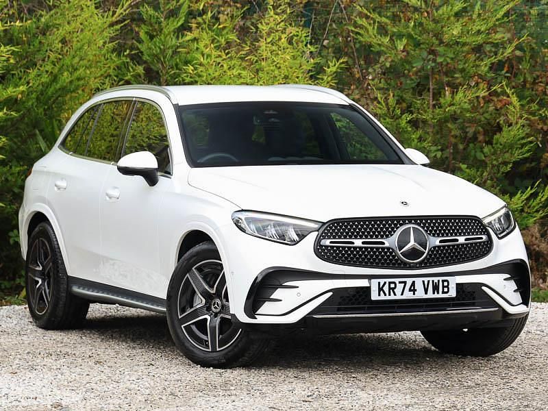 White Used 2024 Mercedes GLC300 AMG line SUV | £46,298 (Expensive) - Image 1/4