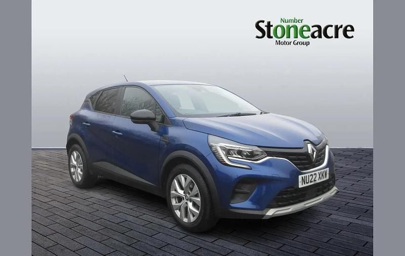 Used Renault Captur Iconic 140 HP (102 kW) 2022 Blue SUV