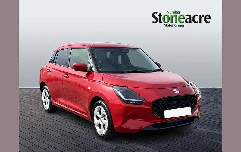 Used Suzuki Swift 82 HP (60 kW) 2025 Red Hatchback