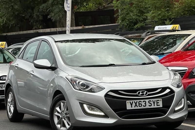 Silver Used 2013 Hyundai i30 Active Hatchback | £2,999 (Fair price) - Image 1/1